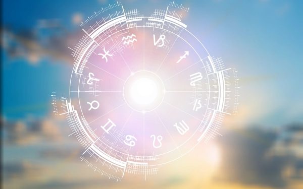 Octombrie 2026: Trei zodii, magnet pentru bani și succes