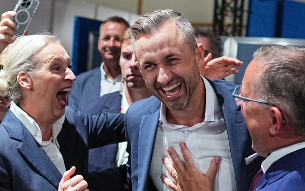 AfD zdrobește alegerile în Saxonia-Anhalt. Prezență record
