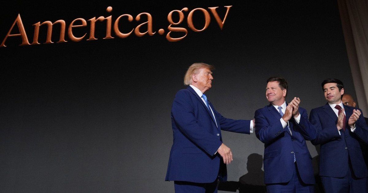 Trump desemnează un „țar AI”: Cine e Jay Clayton și ce rol are