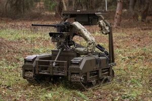 Ucraina: Robot terestru, atacat de o dronă rusă (VIDEO)